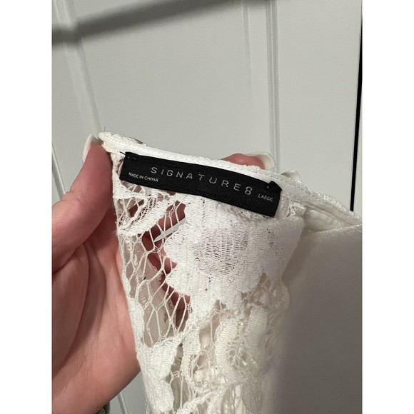 Signature8 White Lace Backless dress with pockets Large cap sleeve bridal - Picture 15 of 15